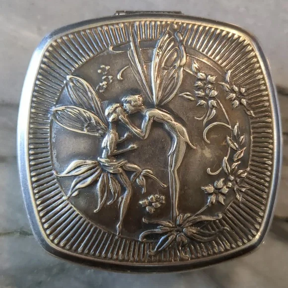 Djer Kiss compact - Picture 1 of 6